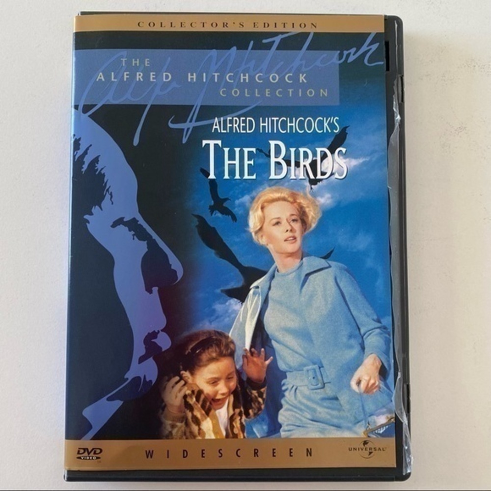 Vintage Alfred Hitchcock The Birds DVD Collectors Edition